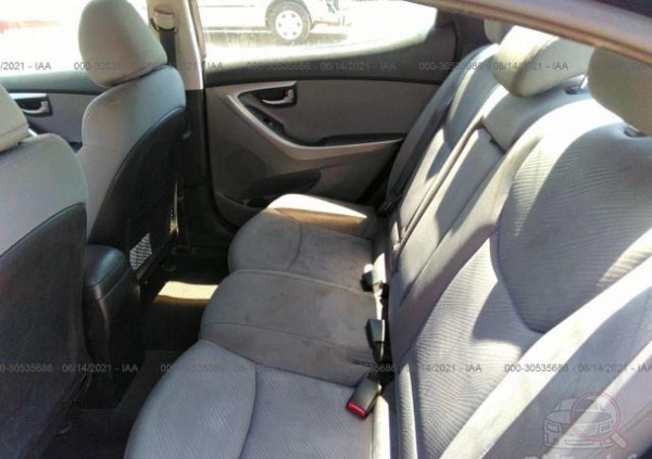 Hyundai Elantra cena 11000 przebieg: 246224, rok produkcji 2012 z Warszawa małe 56